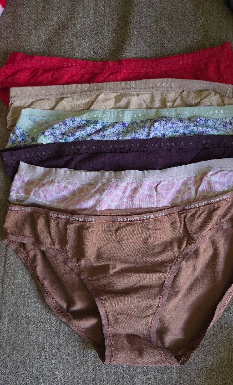 Victoria's Secret Bundle2 Size Large Cotton Bikinis